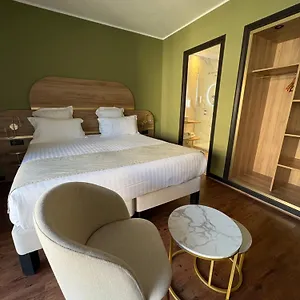 *** Hotel Cit'hotel Le Chris'tel Et Restaurant Francia